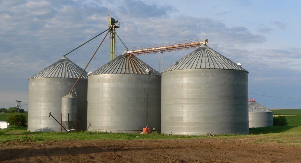 Broderick Movers – Grain Bin Moving in North Dakota and the Midwest